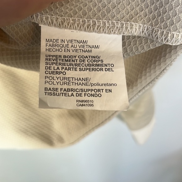 Under Armour | Beige Zip Up Jacket - Picture 11 of 12